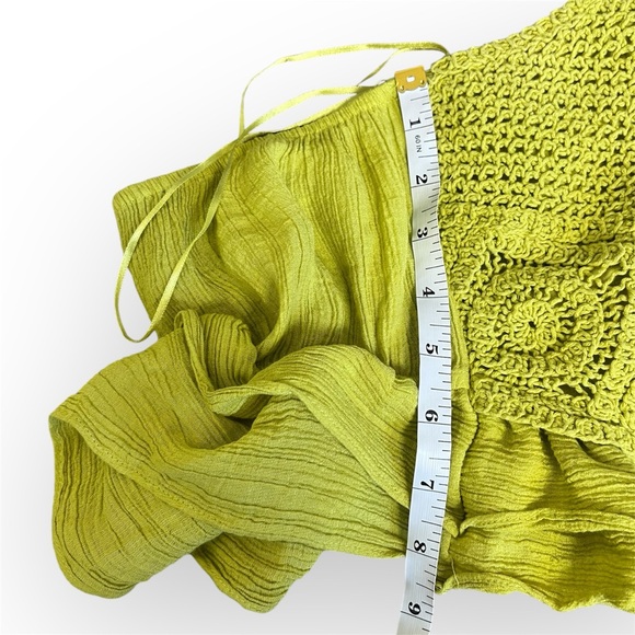 Milk & Honey Green Crochet Halter Top Ruffles Women’s Small - Picture 5 of 6
